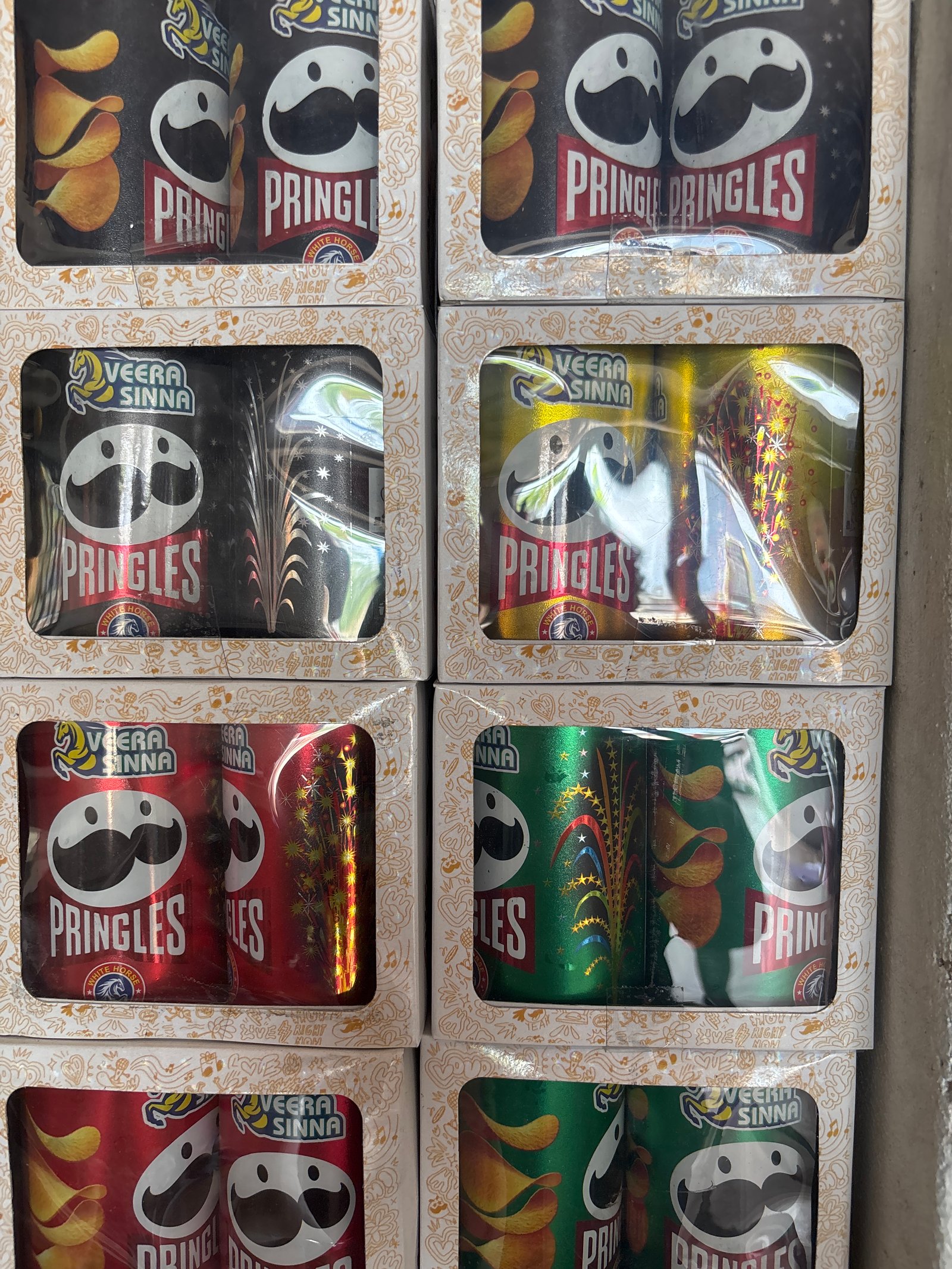 Pringles chips