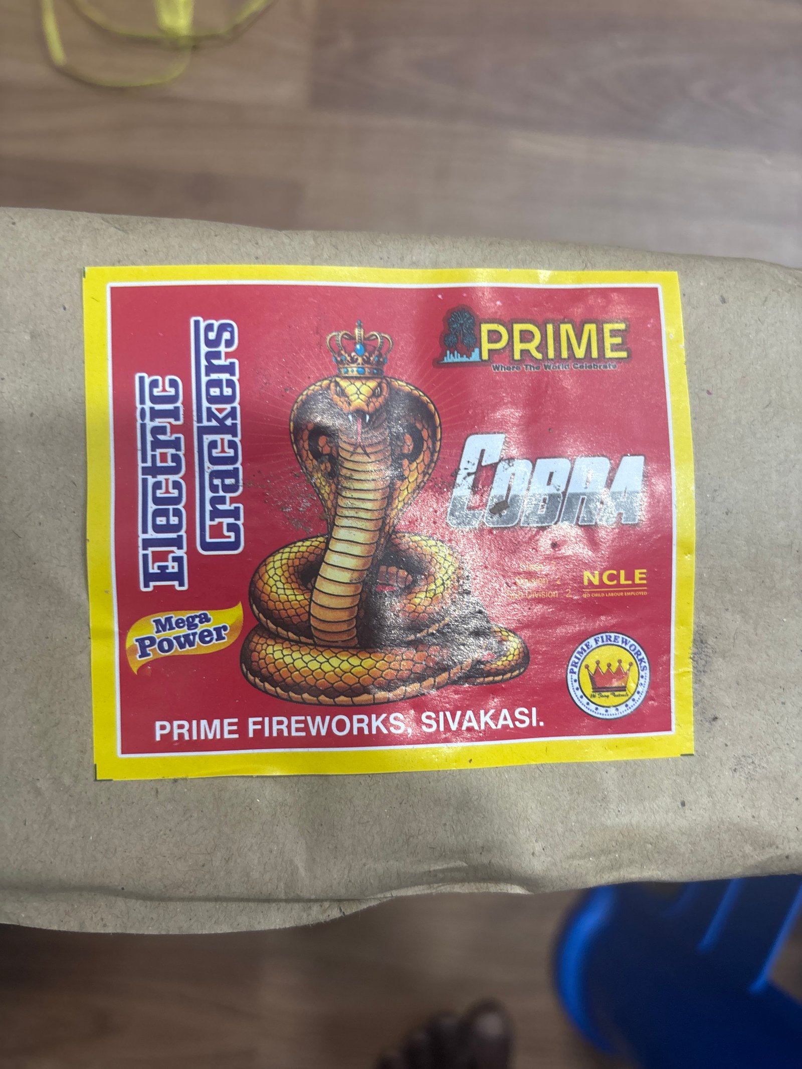 28 Chorsa Crackers